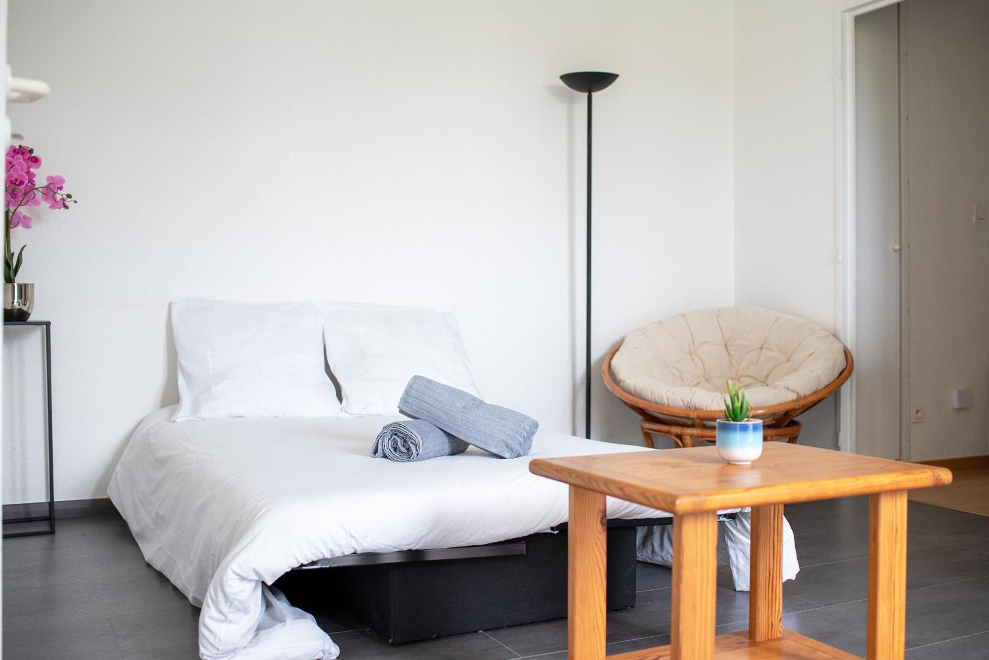 T2 Rangueil - Terrasse + 2 Parkings - 4 Personnes Appartement Toulouse Buitenkant foto